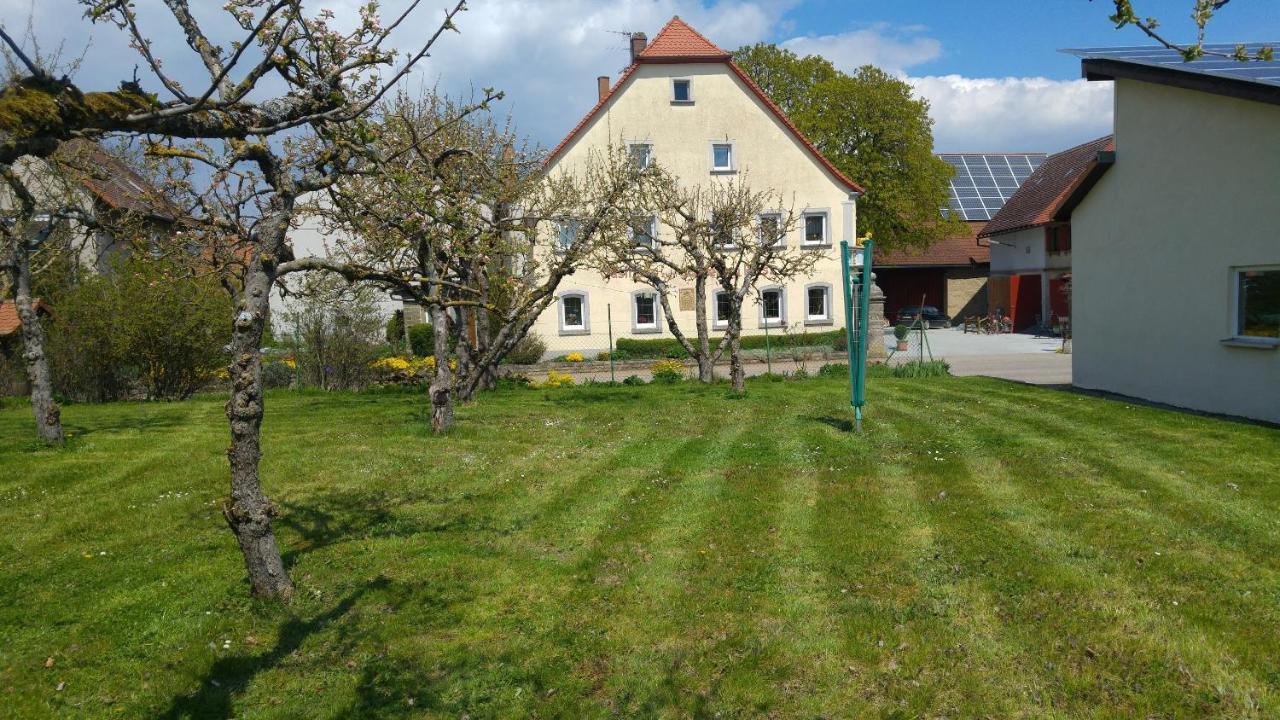 Gasthaus Zum Goldenen Ross Creglingen Exterior foto